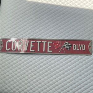 Corvette BLVD home decor